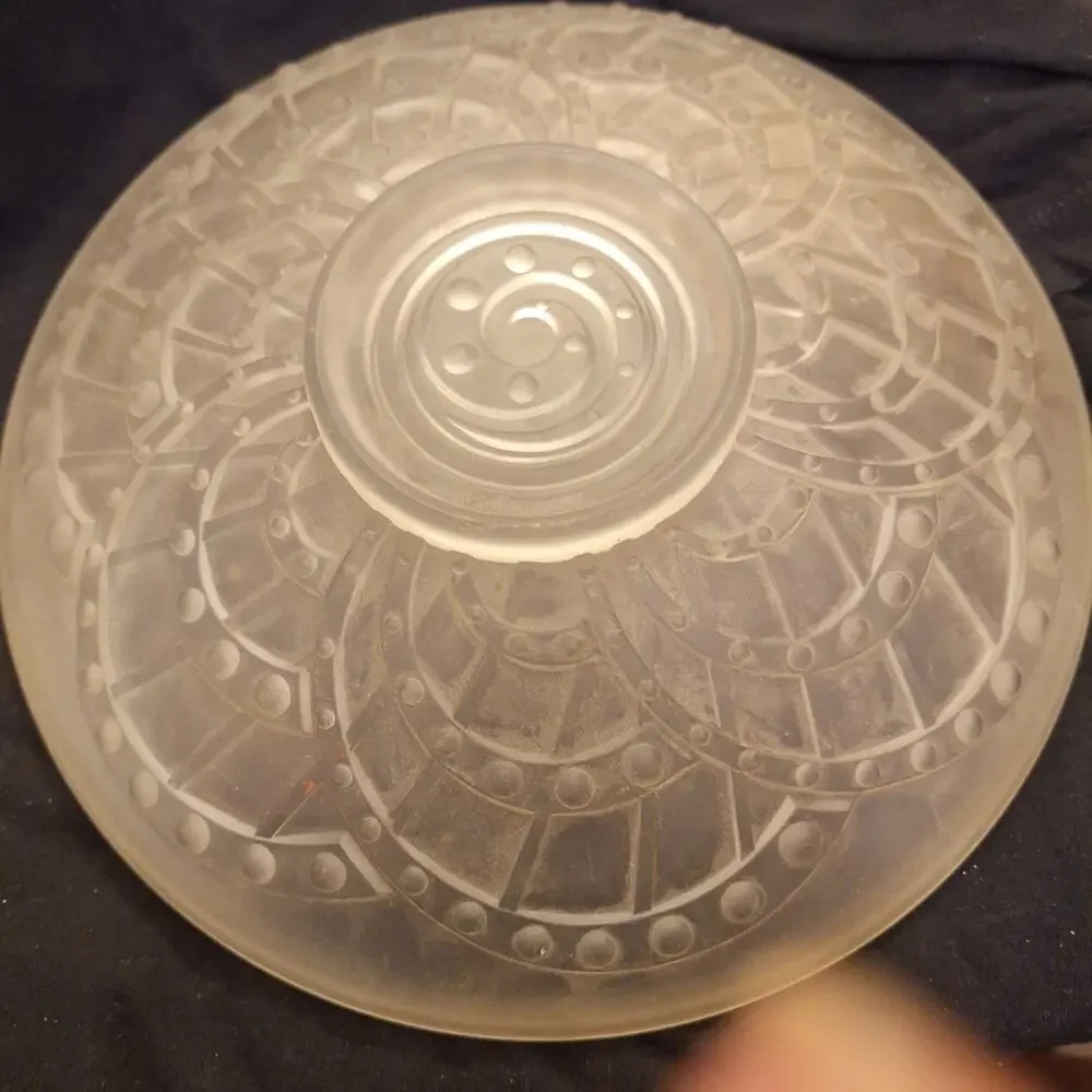 Christallerie De Choisy Le Roi France Art Glass Opalescent Glass Center Bowl